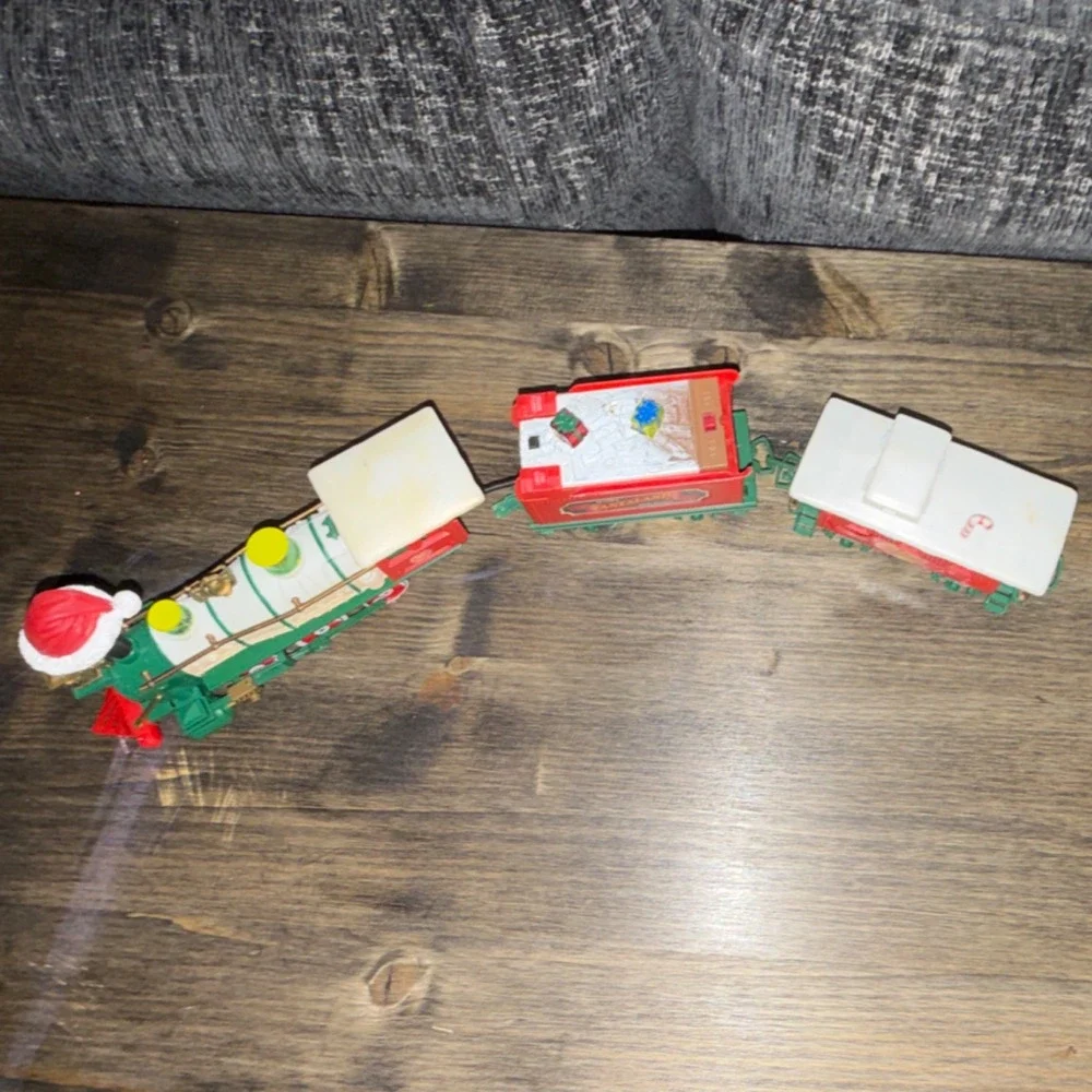 Vintage New Bright Logger Bears Express G Scale Christmas Coal Train Part 1986